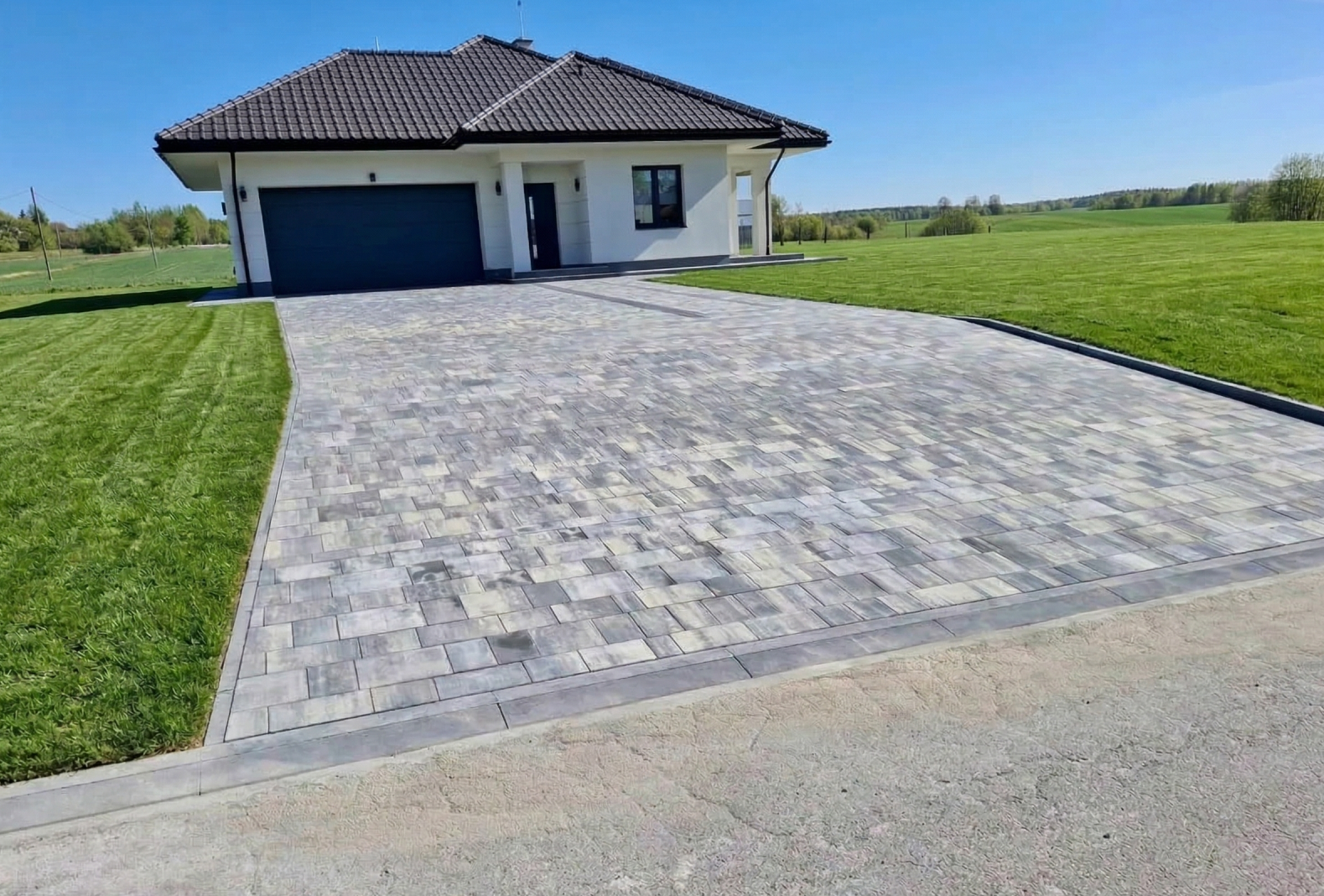 Budowa kostka brukowa jasne